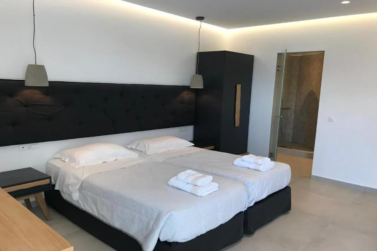 Casa Grande Hotel Platys Gialos