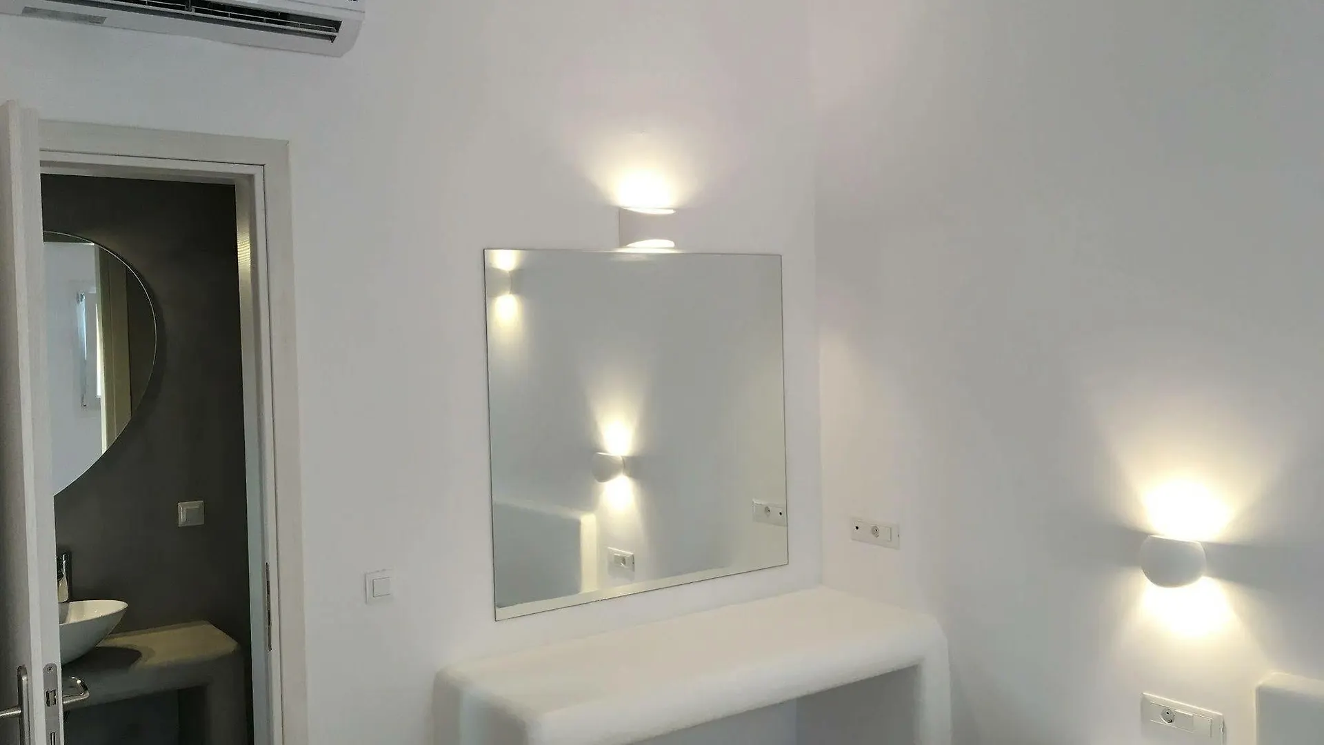 Casa Grande Hotel Platys Gialos
